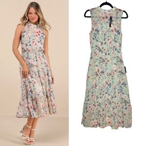 NWT Lulus In My Dreams Sage Floral Print Midi Dress, Small